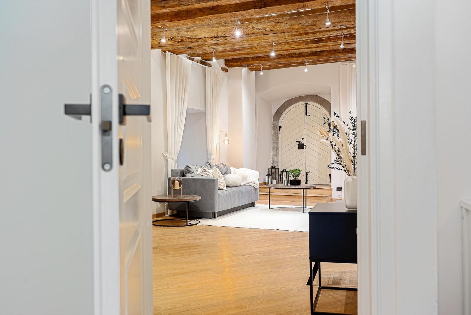 Leilighet Modern Charm In Old Town Tallinn