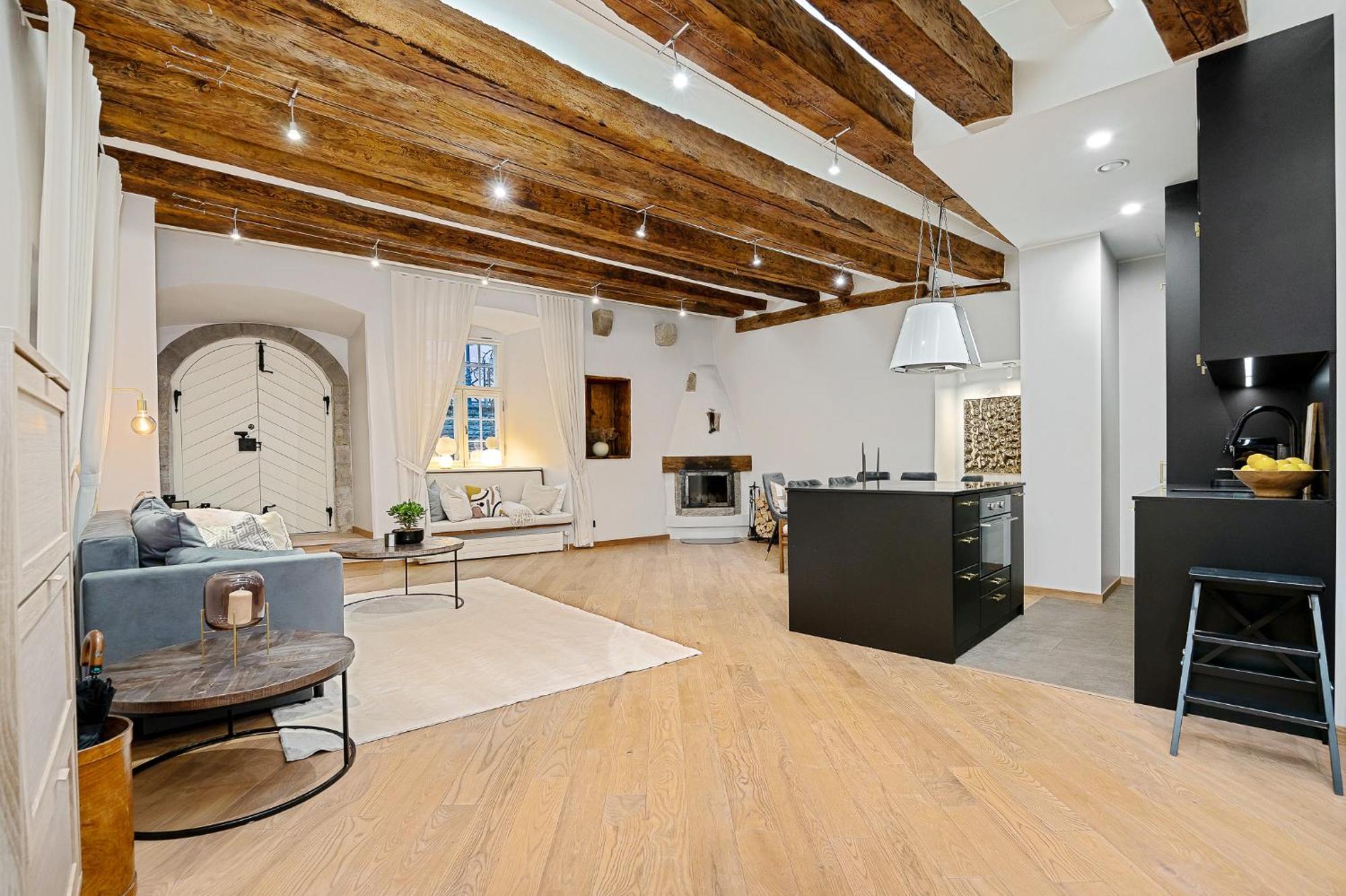 Modern Charm In Old Town Leilighet Tallinn